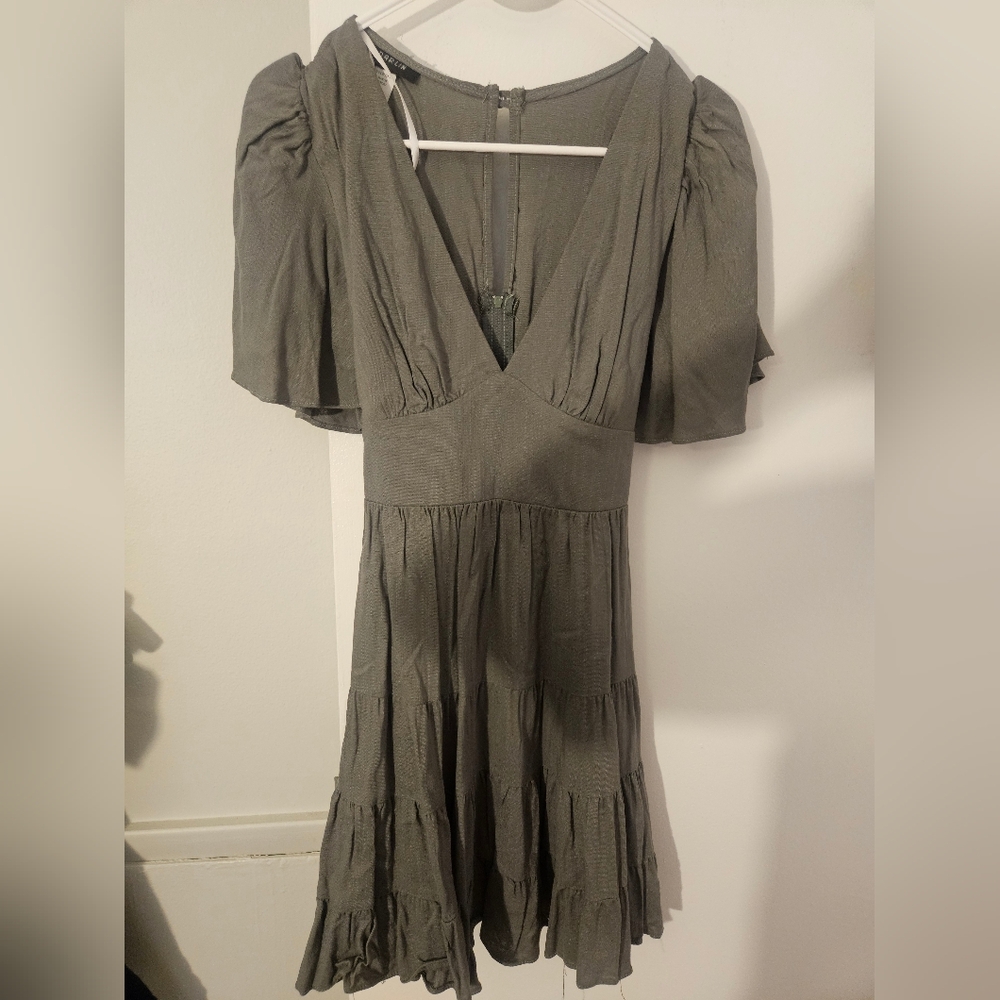 Elegant Gray Women's Dress